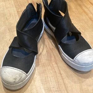 Lofina sneakers size 38